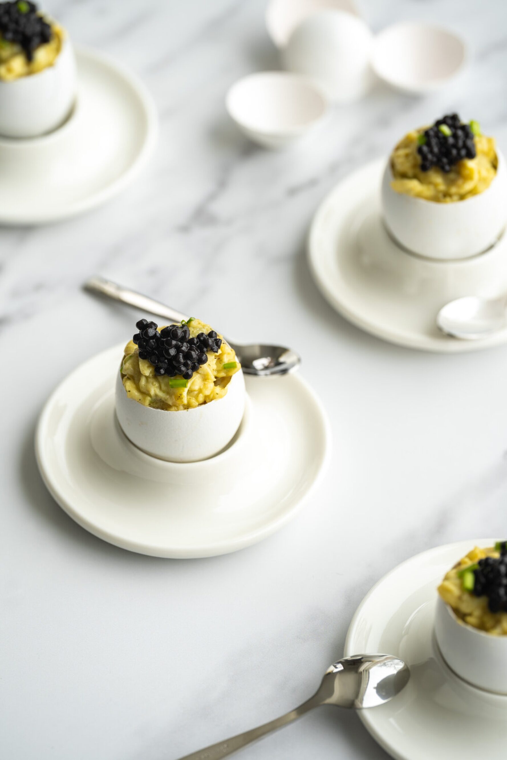 Roereitje met kaviaar